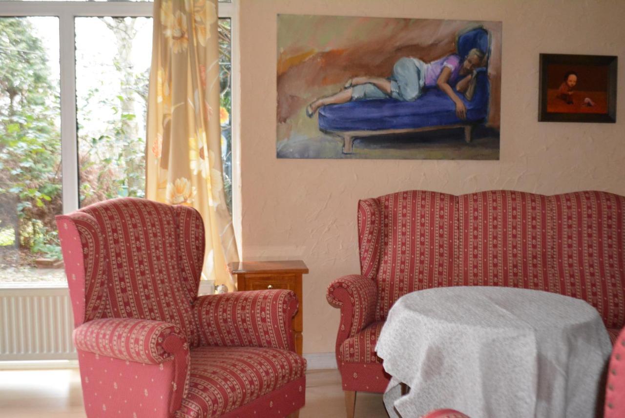 Ferienwohnung Freiraumwohnung Tessenow Εξωτερικό φωτογραφία