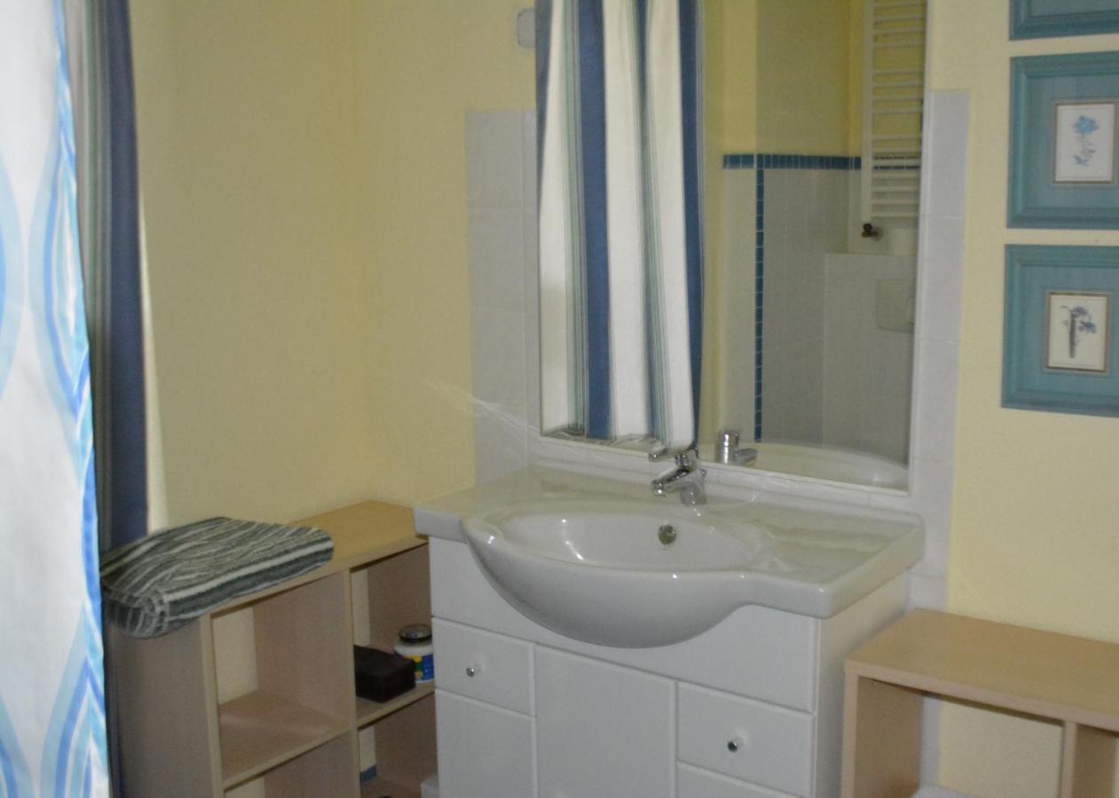 Ferienwohnung Freiraumwohnung Tessenow Εξωτερικό φωτογραφία
